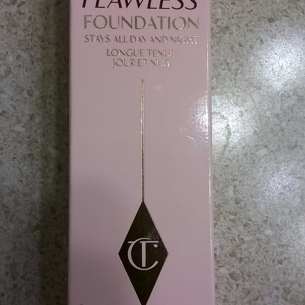 Charlotte Tilbury Flawless Foundation